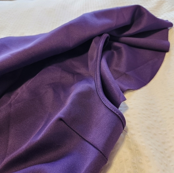 Dress - Picture 2 of 5